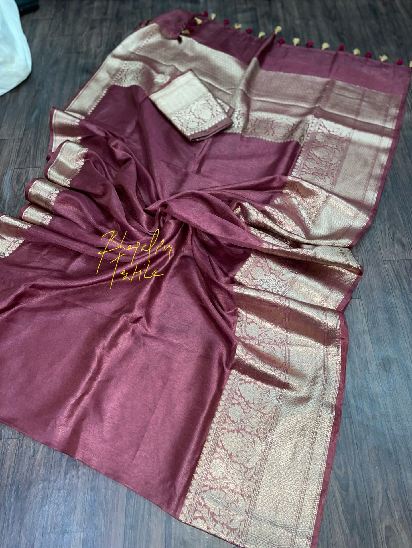Linen Silk Banarasi Saree Maroon