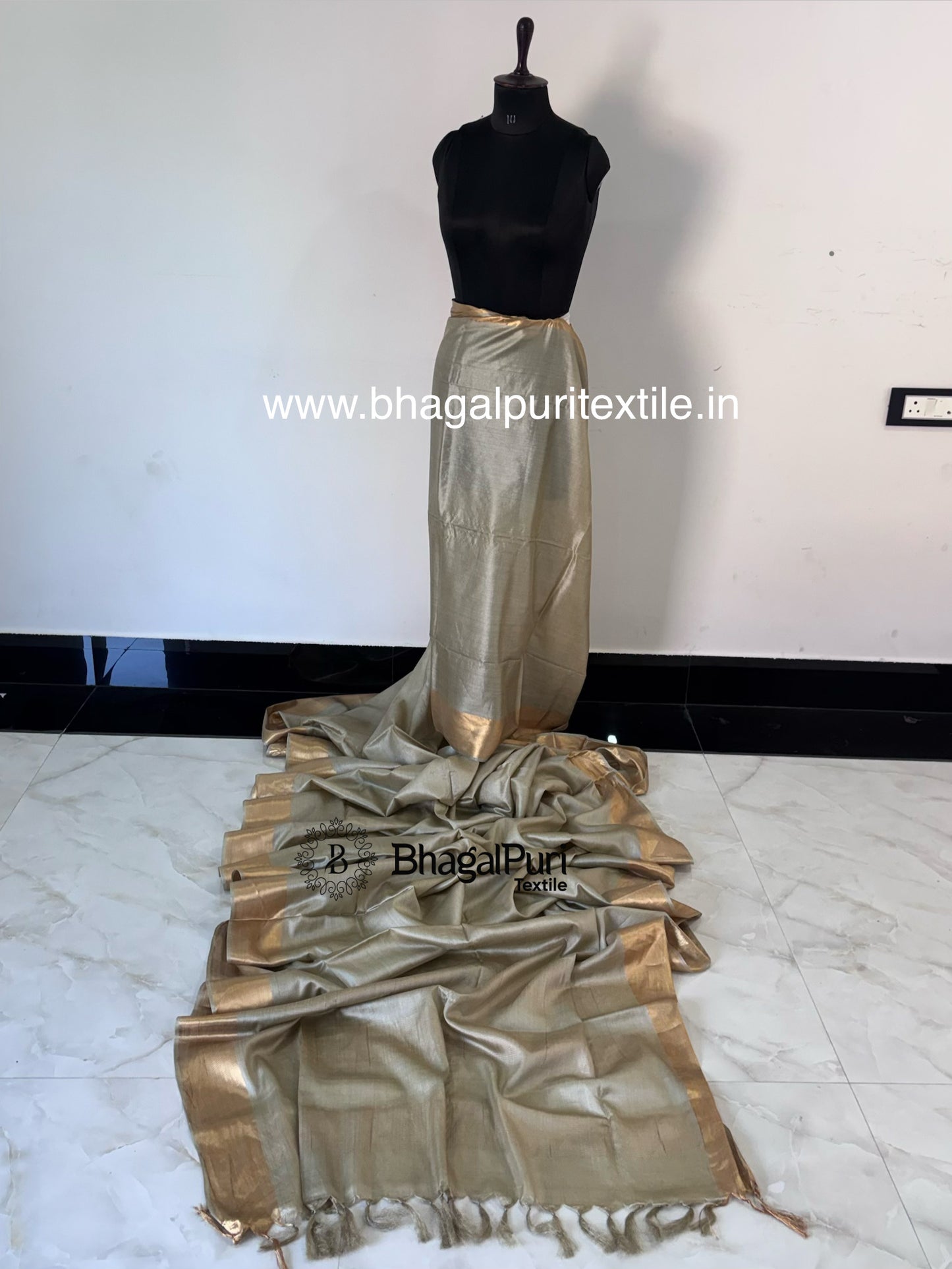 Pure Tussar Silk Raw Saree(Search Code-1039)