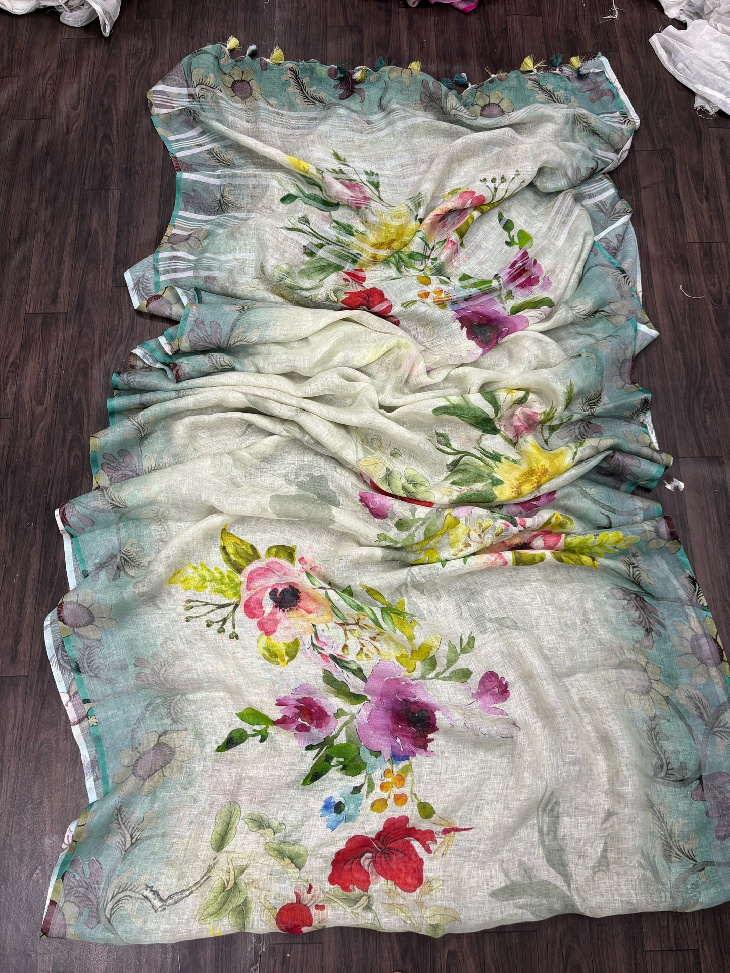 Blossom Bloom Linen Digital Saree