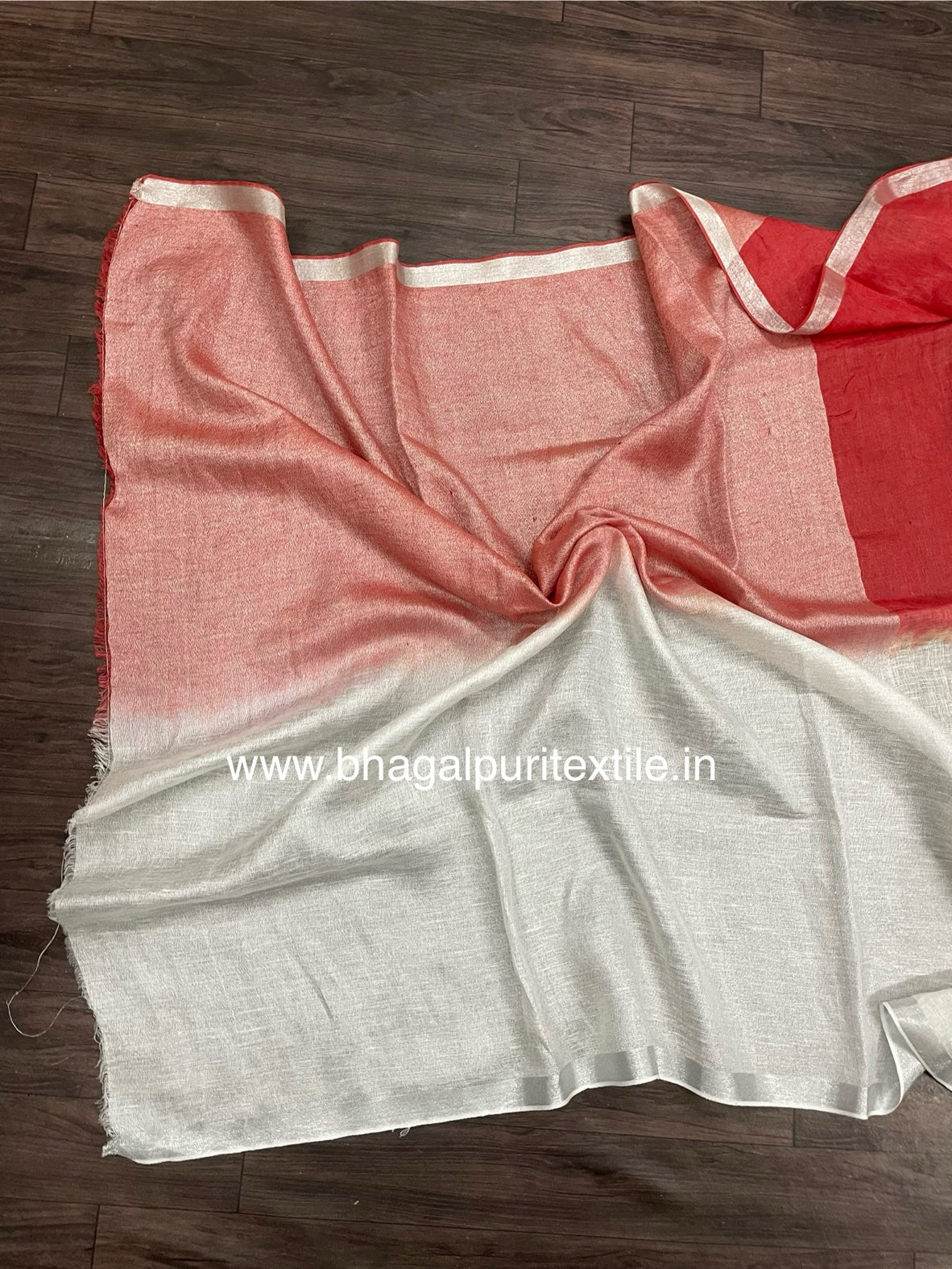 Twilight Elegance Red & White Dual Tone Hand Embroidered Linen Saree. (Search Code-1033)