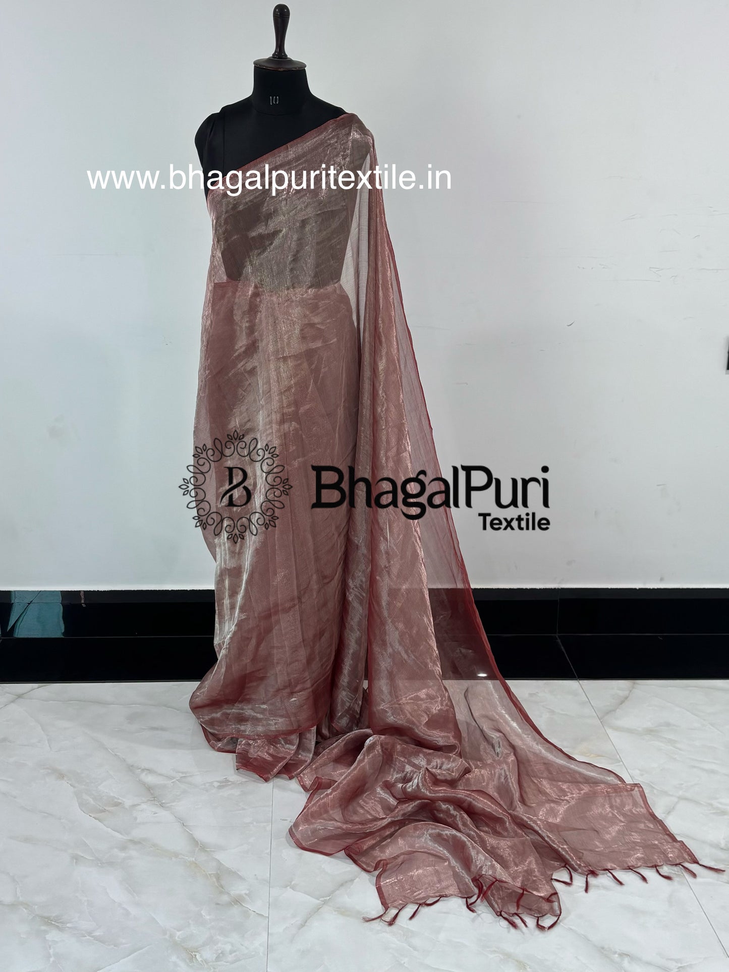 Red silver tissue