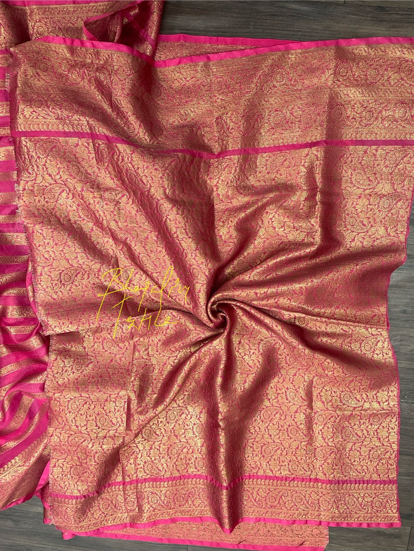 Banarasi Soft Silk Saree Pink (Search Code -1005)