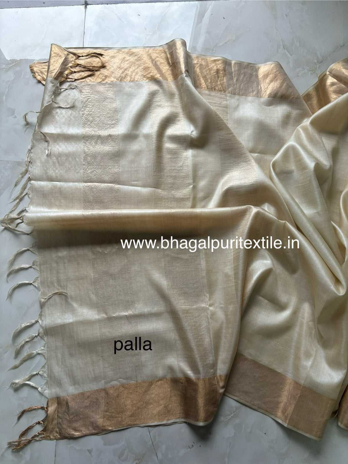 Tussar Silk Raw Premium Saree ( Search Code-1039)