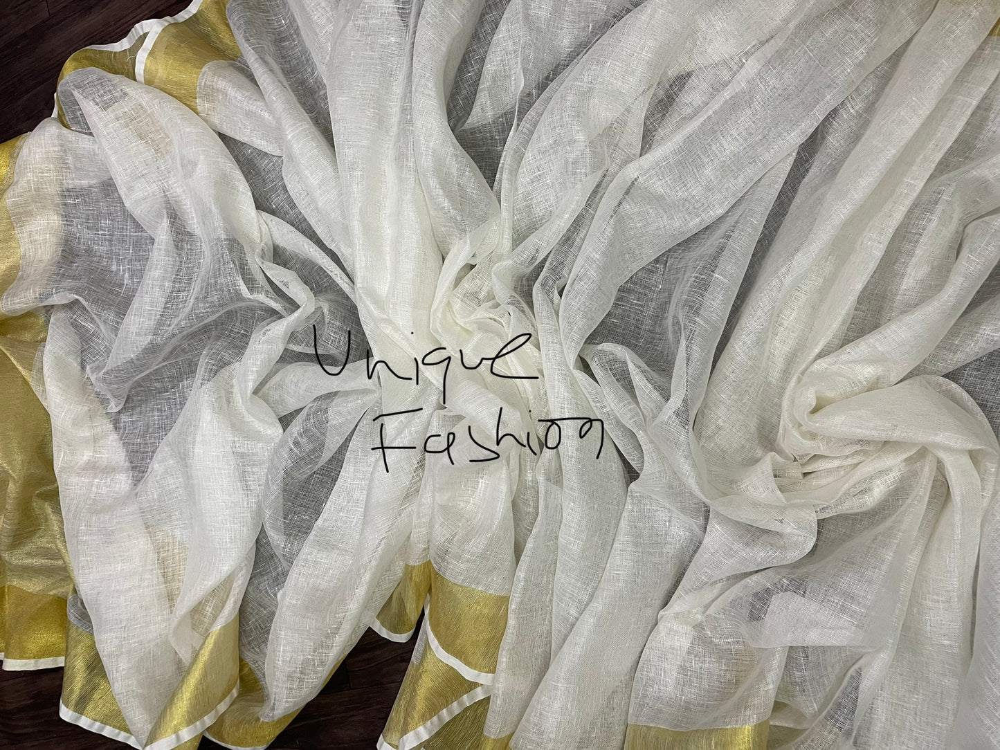 Ujla Dhaga Linen Saree