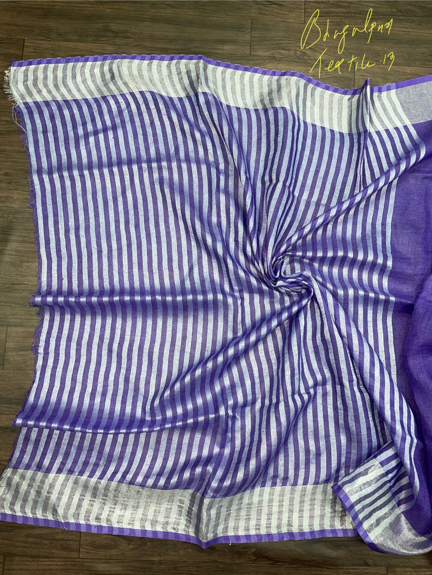 Linen Lavender plain saree(Search Code - 10106)