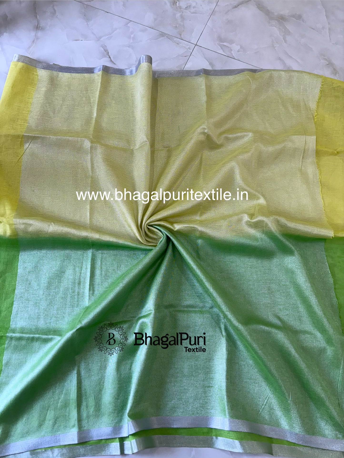 Noor-e-Bahaar Linen Dual Dye Yellow & Green Handloom Saree (Search code-10171).