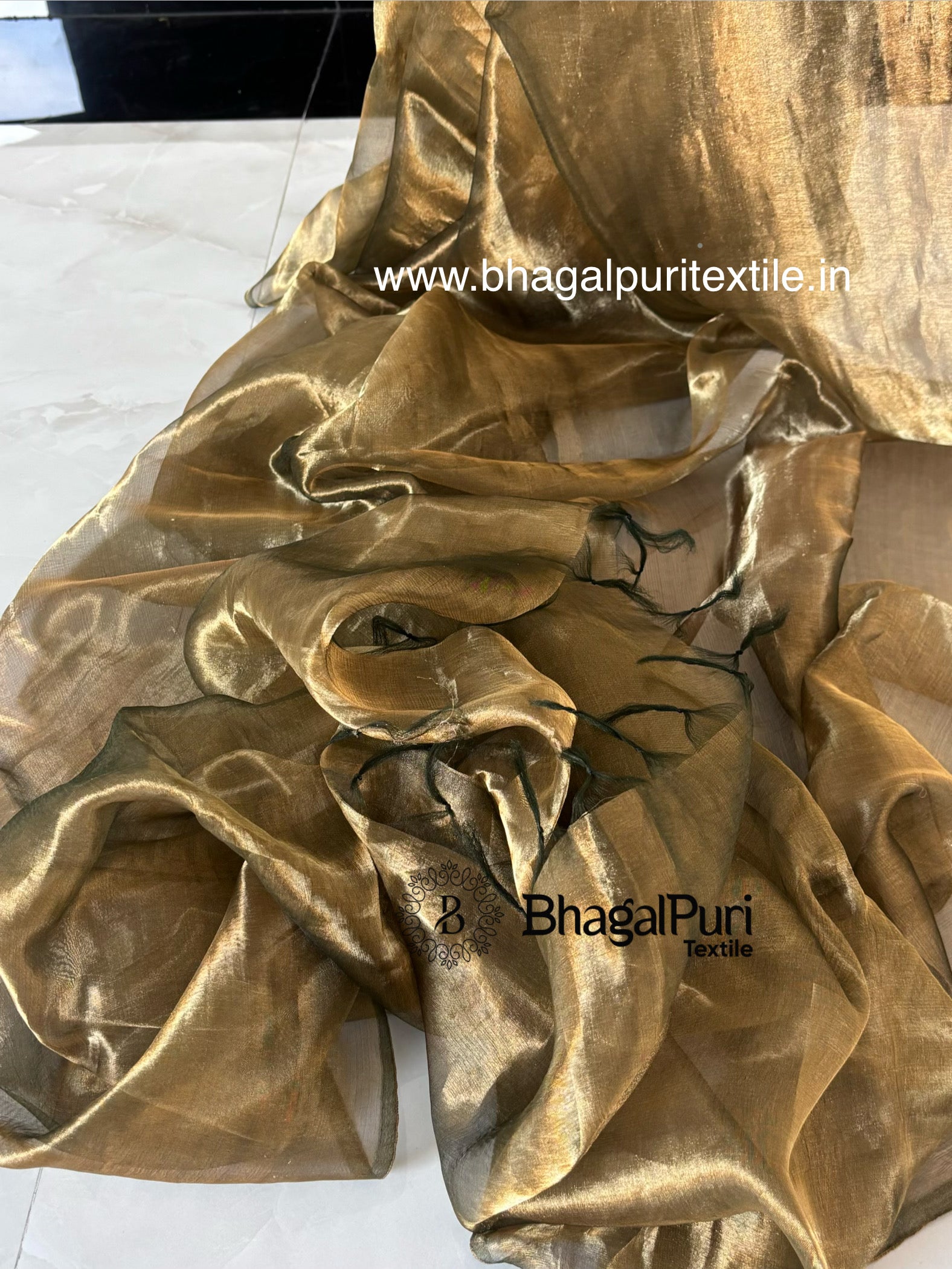 premium mehndi green tissue silk saree for wedding guest and party wear, elegant Indian designer saree.