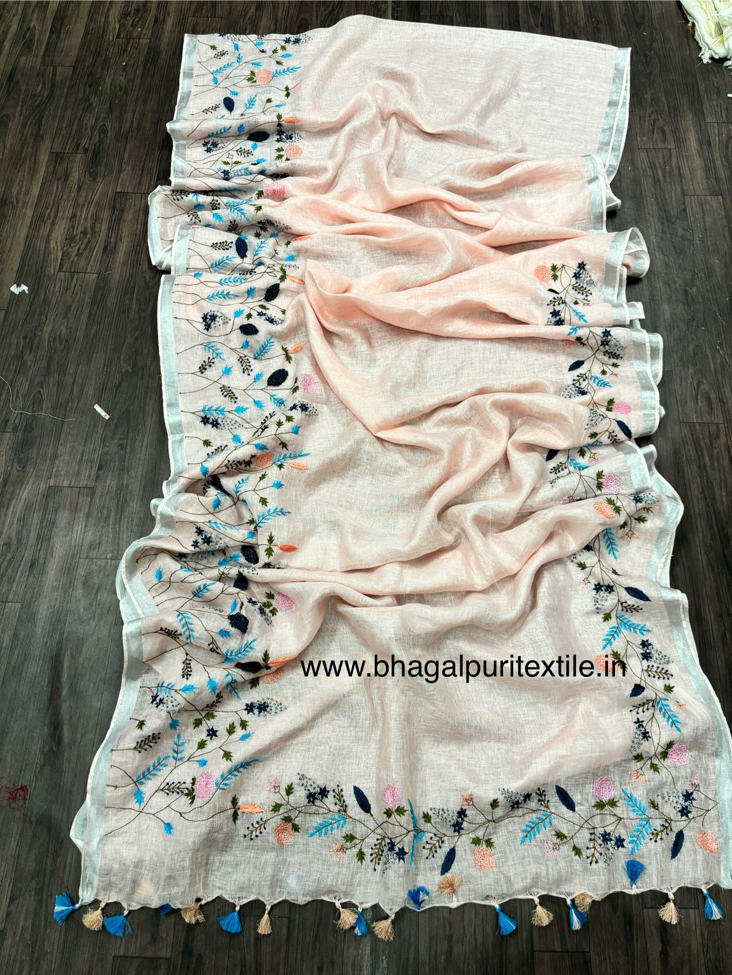Rose Blush Elegance Linen Hand Embroidered Saree