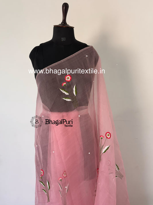 Noor-e-Nazakat – Powder Pink Organza Beadswork Embroidered Saree With Running Blouse 1M (Search code-10170).