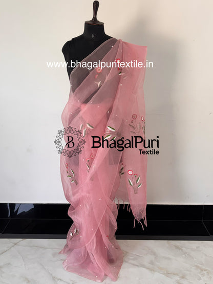 Noor-e-Nazakat – Powder Pink Organza Beadswork Embroidered Saree With Running Blouse 1M (Search code-10170).