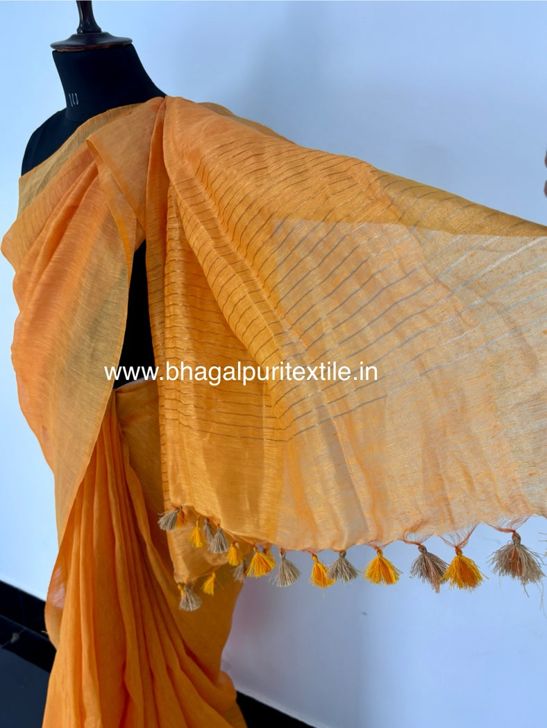 Sunehri Hawa Silk Linen Saree 
With Running Blouse 1 m (Search code-1079)