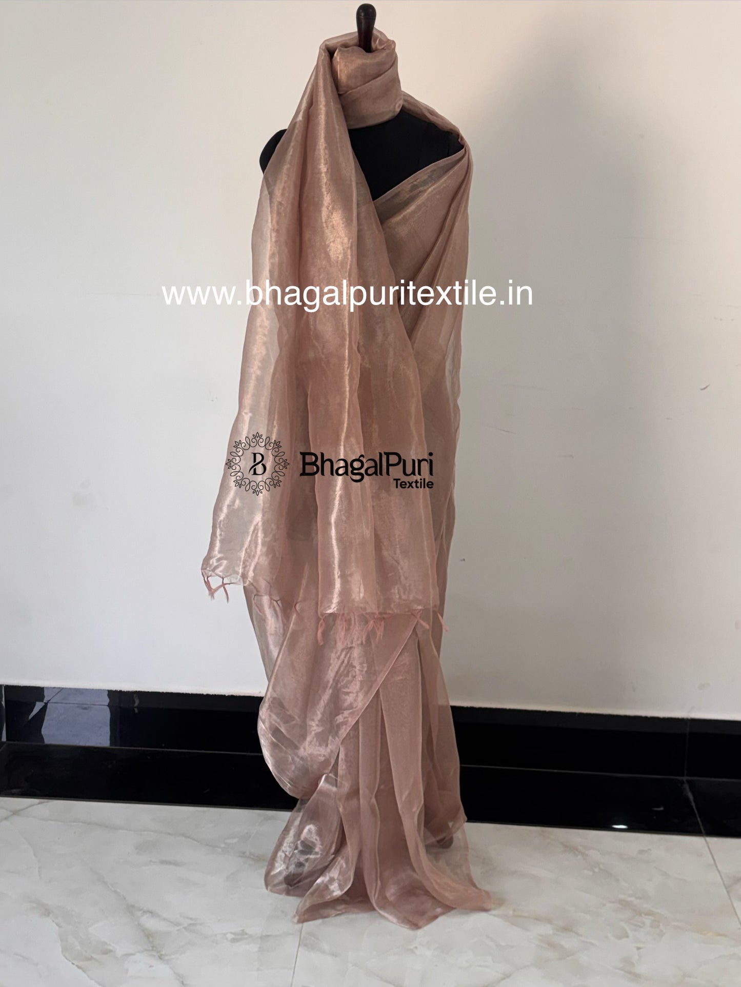Ayla Champagne Rose Glass Tissue Silk Saree (Search code-10159).