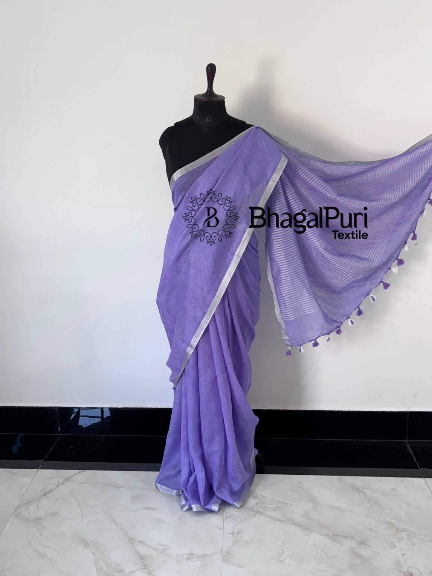 Tana Bana Linen Saree With Contrast Blouse 1 m (Search code-1080)