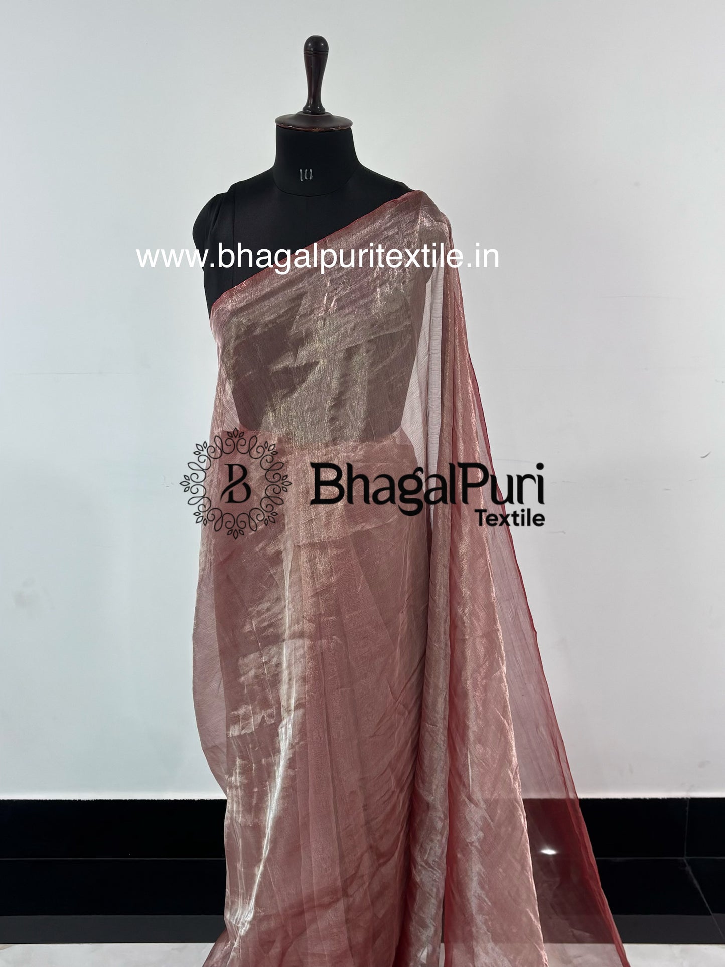 Red silver tissue