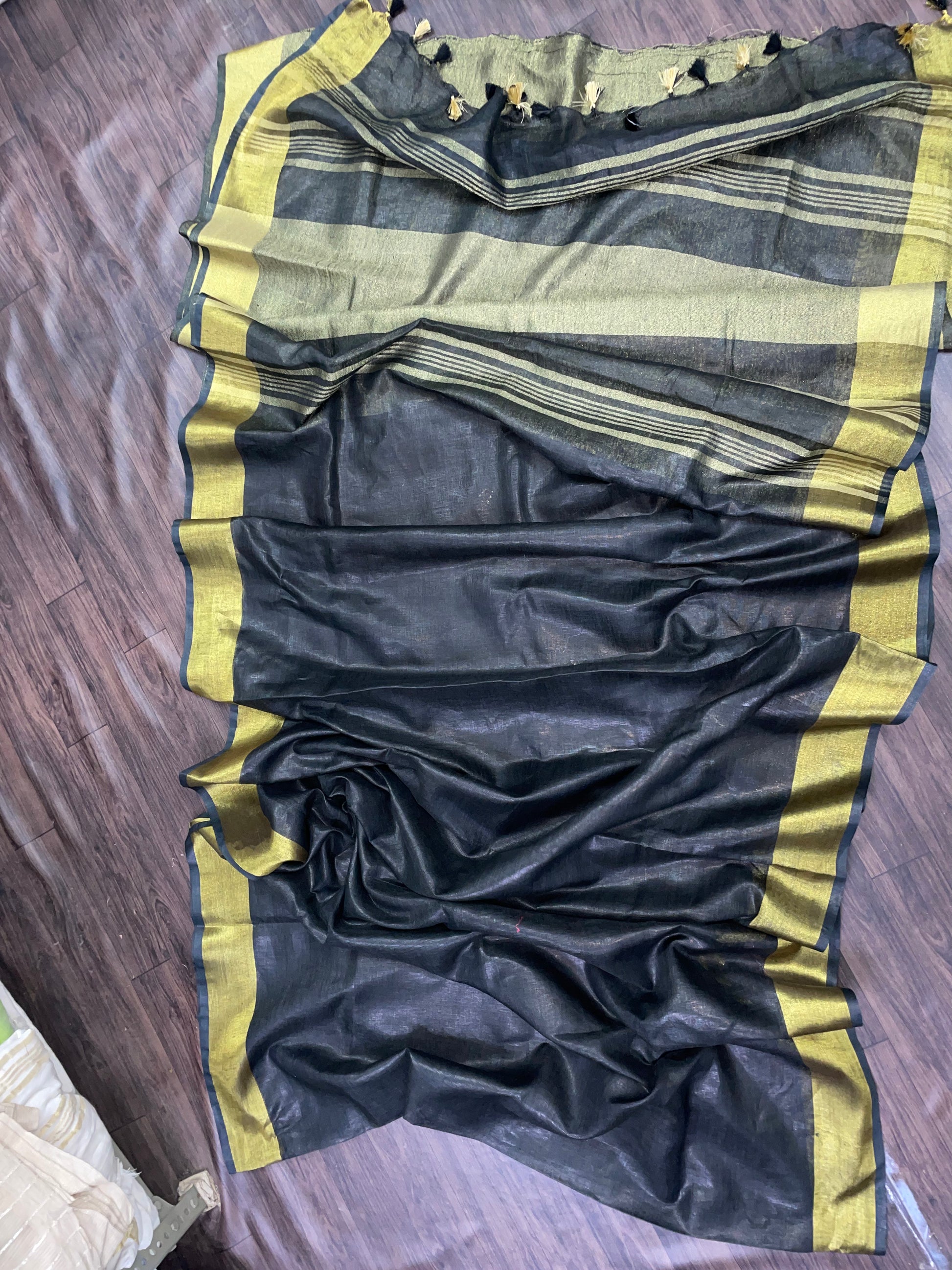 designer linen kala saree black minimal style party office wear saree