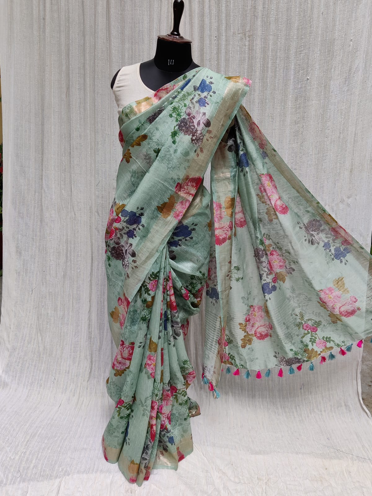 Silk linen Digital print saree (Search Code-1047)